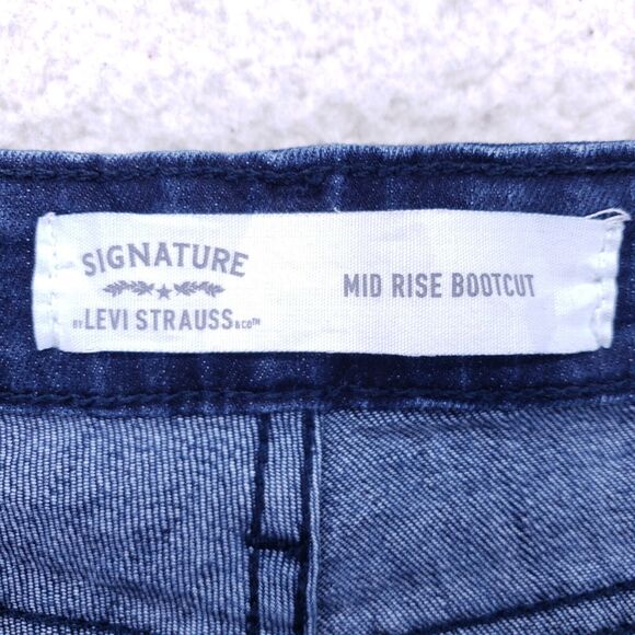 Levis Signature Jean Denim Cotton Women SZ 14 Blue Straight Stretch VTG Mid Rise - Picture 11 of 14